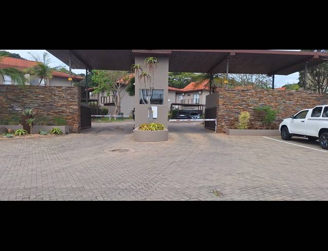 2 BEDROOM APARTMENT TO LET IN ZIMBALI WEDGE